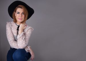 Lucie Al Portraits, Portrait photographer, Cork photographer, Portrait, Fine Art photography, Lucie Al Photography, Makeup, Ireland, Cork Ireland, Cork, Rennaissance, Flower crown, Fine Art Portrait, Dream photoshoot, Business Owner, boss babe